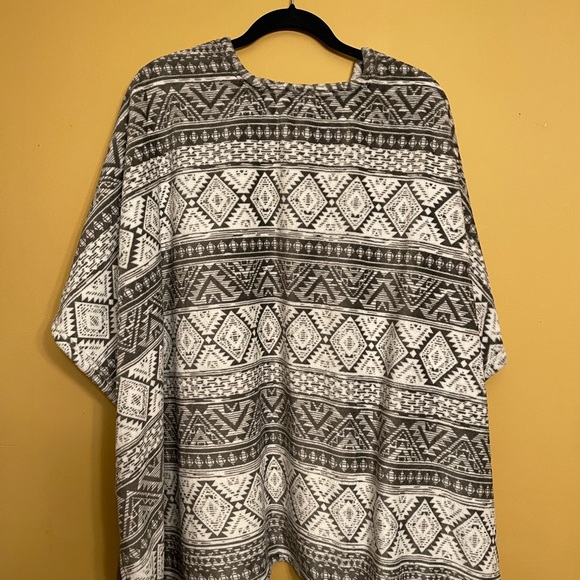 Cuddl Duds Womens PONCHO S/M Gray Soft Teddy Bear Fleece Oversized - Picture 2 of 9